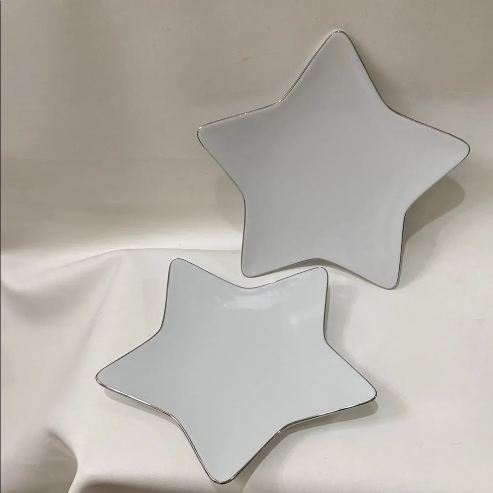 St. Nicholas Square White Silver Star Christmas Holiday Dinnerware 10 3/4 Plate